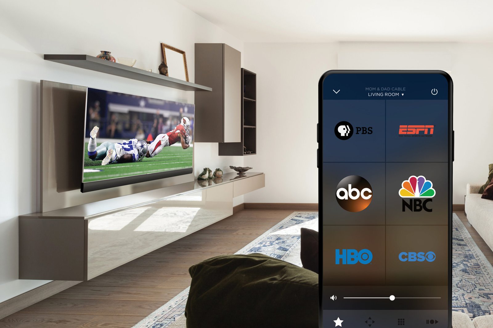 una televisión sentada en una mesa en una sala de estar